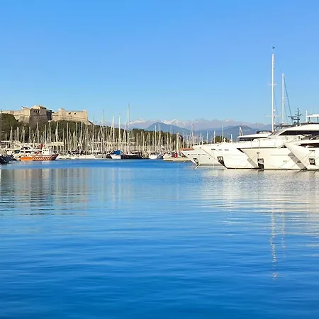 La Madrague Cote D'azur Apartmán *